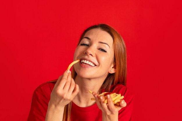 5 Tips para evitar comer en exceso en las fiestas ¡Felices fiestas para ti! por Tai Brown